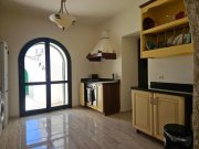 Kalo Chorio bei Chersonisos Kreta, Kalo Chorio: Traditionelles Steinhaus mit Dachterrasse und Meerblick zu verkaufen Haus kaufen